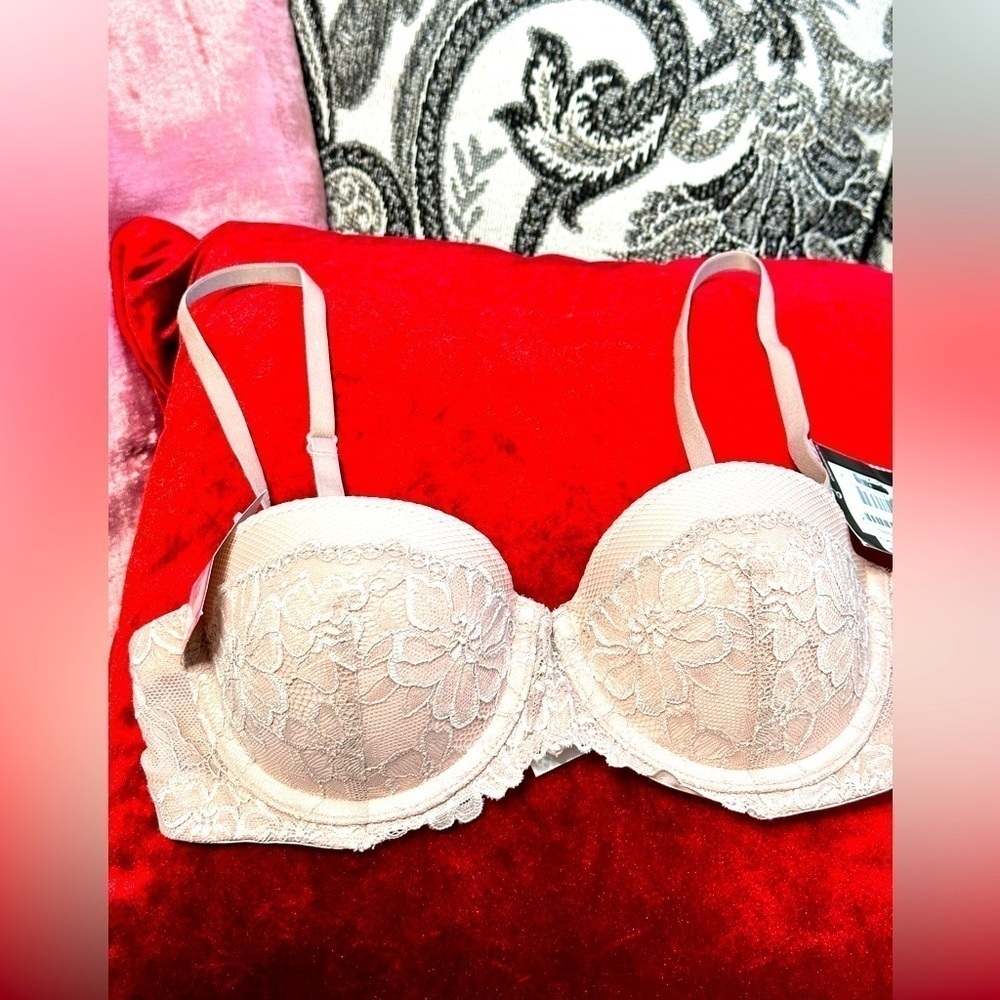 Maidenform Bra SE1102 Extreme Lift Push Up 5 Way convertible Wire 34B Blush 3478